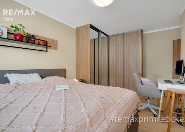 KRÁSNE RODINNÉ BÝVANIE V SÚKROMÍ - ROVINKA, Riečna ul.