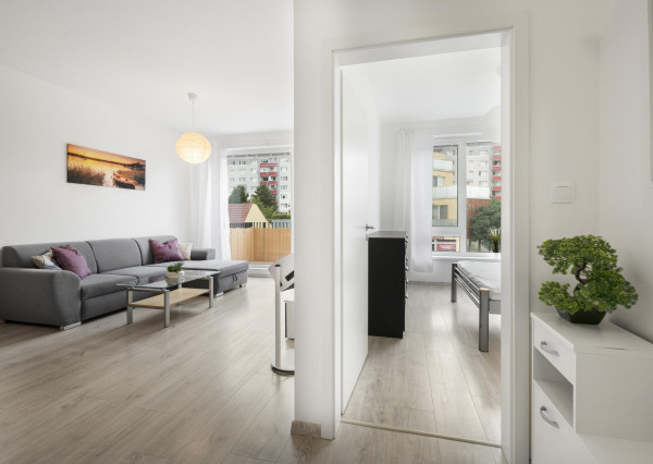 Prenajaté - Na prenájom 2-izb byt v novostavbe s parkovacím státím