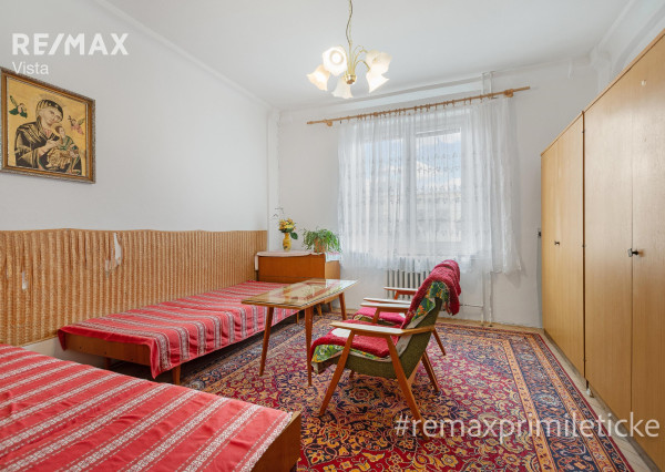 Na prenájom 3i byt na Sklenárovej ulici