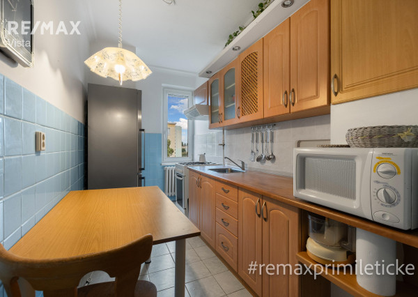 Na prenájom 3i byt na Sklenárovej ulici