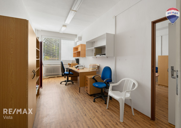 Výrobno - skladový areál na prenájom v Myjave