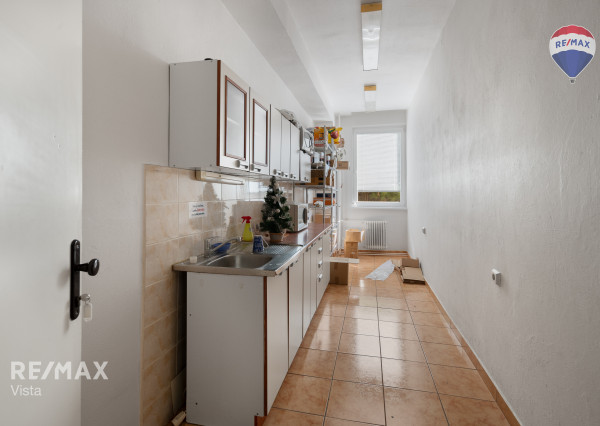 Výrobno - skladový areál na prenájom v Myjave