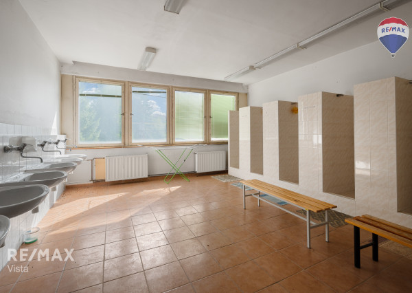 Výrobno - skladový areál na prenájom v Myjave