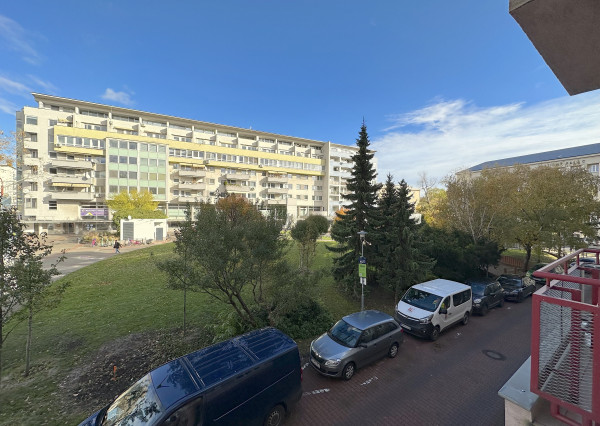 PRENÁJOM - 2,5izb. byt - Nám. M. Benku, BA I, voľný ihneď