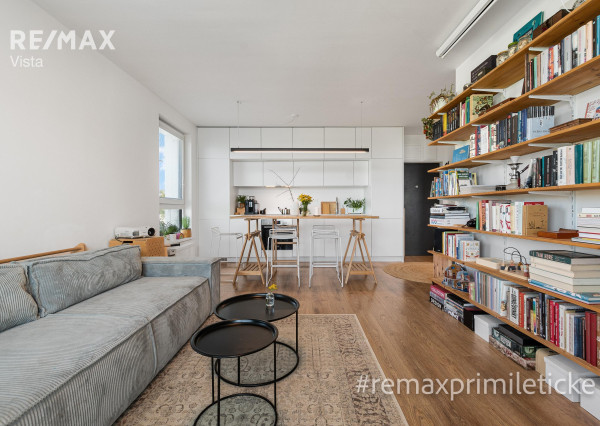 PREDAJ 2-IZB. BYT AJ S PARKOVANÍM - UL. PRI HRÚBEJ LÚKE