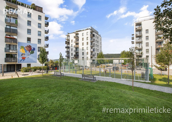 PREDAJ 2-IZB. BYT AJ S PARKOVANÍM - UL. PRI HRÚBEJ LÚKE