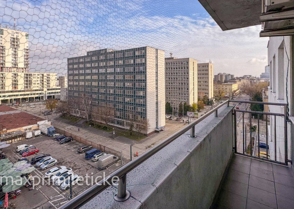 Na prenájom veľký 3-izb byt – Ružinov, 2 balkóny, svetla a priestoru na rozdávanie