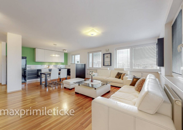 Na prenájom veľký 3-izb byt – Ružinov, 2 balkóny, svetla a priestoru na rozdávanie