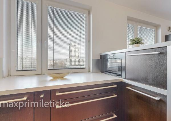 Na prenájom veľký 3-izb byt – Ružinov, 2 balkóny, svetla a priestoru na rozdávanie