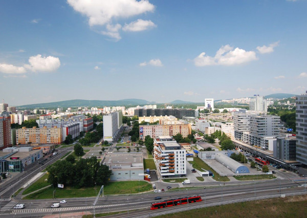 TOP PONUKA I JEDINEČNÝ 1 IZB. BYT S NEZAMENITEĽNÝM VÝHĽADOM