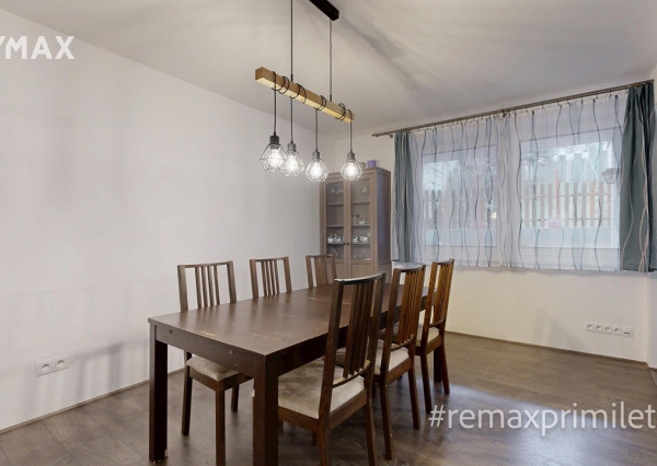 NOVÁ PONUKA - Na predaj priestranný rodinný dom priamo pod lesom