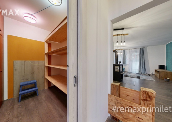 NOVÁ PONUKA - Na predaj priestranný rodinný dom priamo pod lesom