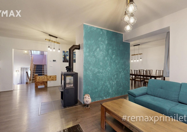 NOVÁ PONUKA - Na predaj priestranný rodinný dom priamo pod lesom