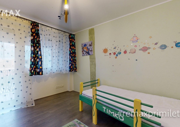 NOVÁ PONUKA - Na predaj priestranný rodinný dom priamo pod lesom