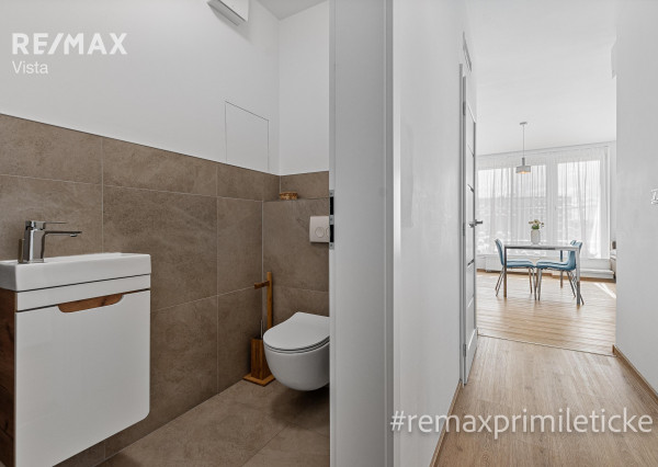 Prenajaté - Na prenájom 3-izb byt v novostavbe Nový Ružinov – 33 m² terasa a garáž