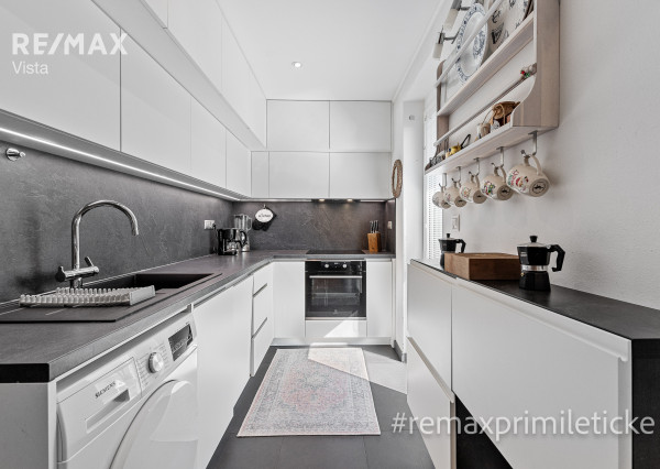 PREDAJ - RODINNÉ BÝVANIE V SÚKROMÍ PRI VODE - NOVOSTAVBA