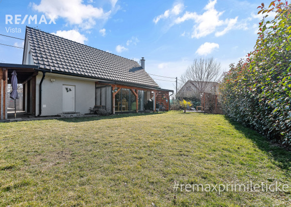 PREDAJ - RODINNÉ BÝVANIE V SÚKROMÍ PRI VODE - NOVOSTAVBA