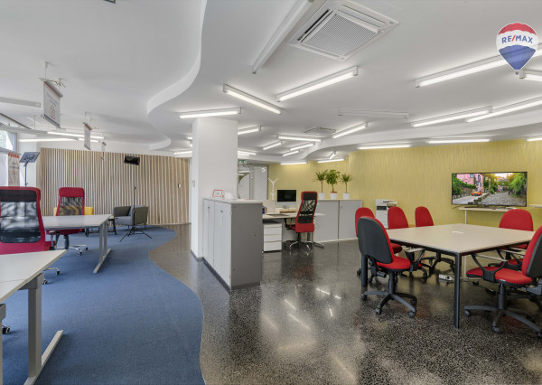 Obchodný priestor 150 m2 v prémiovej lokalite | PRENÁJOM