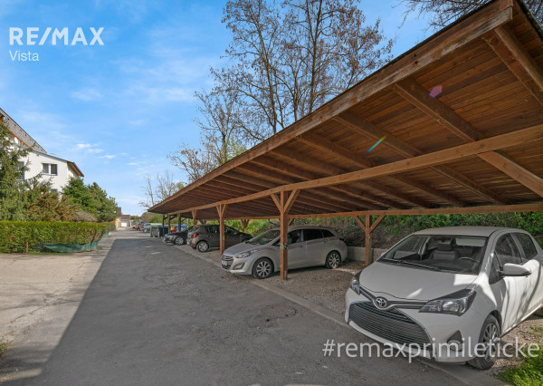 NA PREDAJ 1-izbový byt v Ivanke pri Dunaji