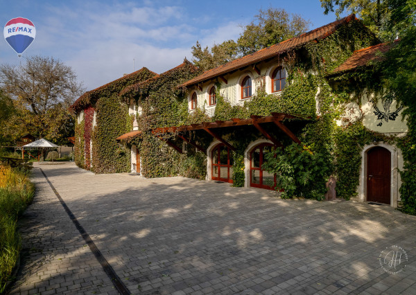 Na predaj exkluzívna usadlosť s nekonečnými možnosťami využitia!