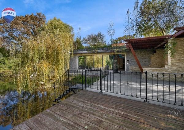 Na predaj exkluzívna usadlosť s nekonečnými možnosťami využitia!