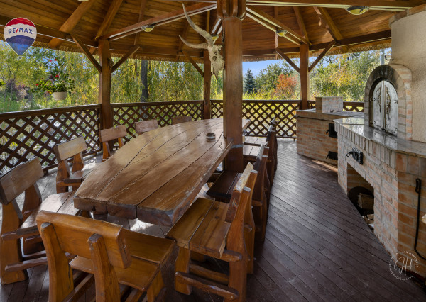 Na predaj exkluzívna usadlosť s nekonečnými možnosťami využitia!