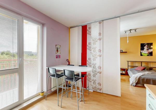 SKVELÉ BÝVANIE ALEBO INVESTÍCIA! - 1i byt - Doležalova ul.