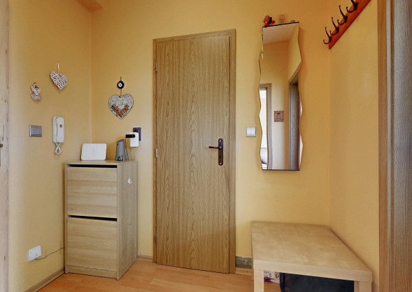 SKVELÉ BÝVANIE ALEBO INVESTÍCIA! - 1i byt - Doležalova ul.