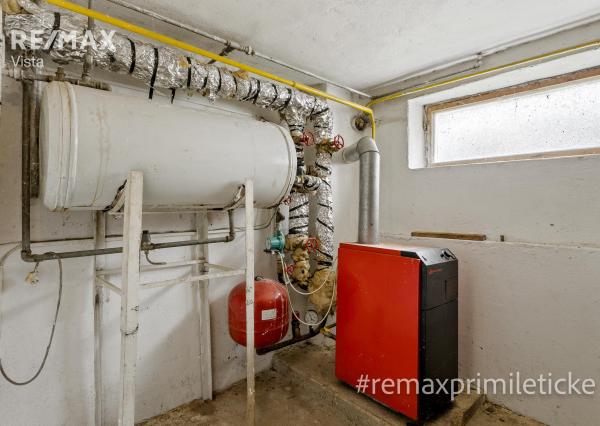 NA PREDAJ rodinný dom nedaleko Nitry