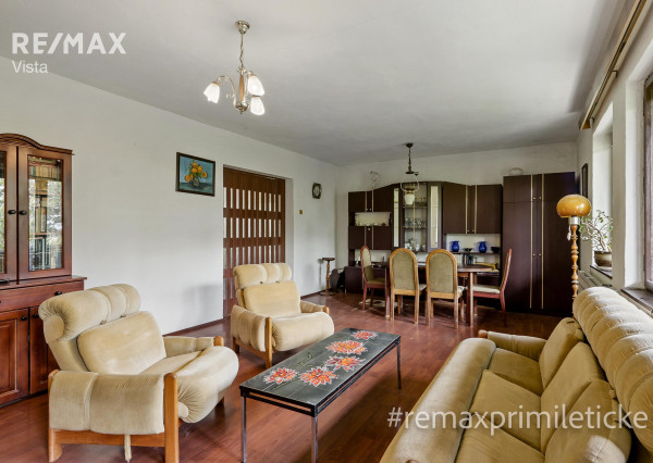 NA PREDAJ rodinný dom nedaleko Nitry