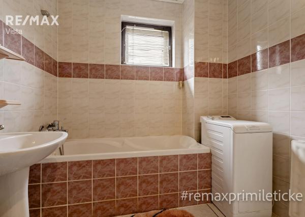 NA PREDAJ rodinný dom nedaleko Nitry