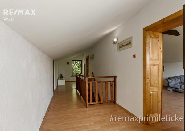 NA PREDAJ rodinný dom nedaleko Nitry