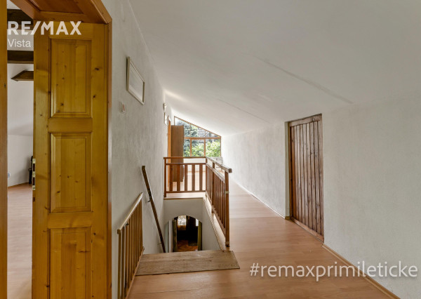 NA PREDAJ rodinný dom nedaleko Nitry