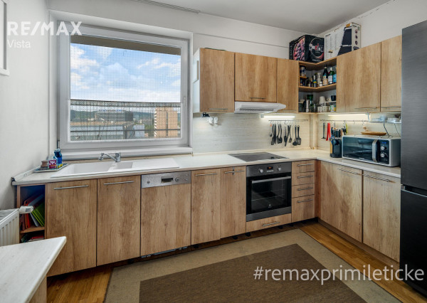 Na predaj 3i byt  Bratislava - Ružinov