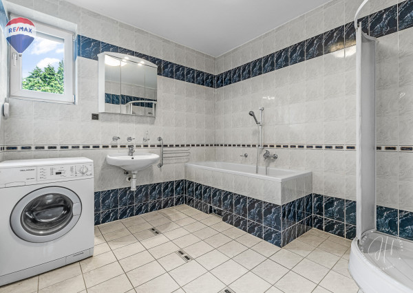 RODINNÝ DOM S VEĽKORYSÝM POZEMKOM 2987 m² – PÁC PRI CÍFERI