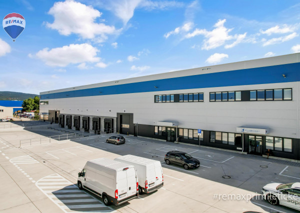 MODERNÝ LOGISTICKO-VÝROBNÝ AREÁL S VÝNIMOČNOU DOSTUPNOSŤOU