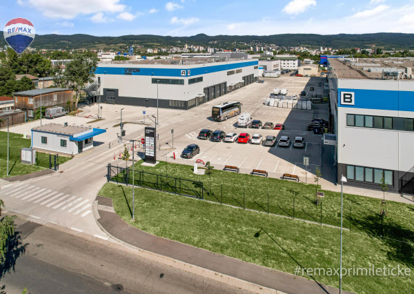 MODERNÝ LOGISTICKO-VÝROBNÝ AREÁL S VÝNIMOČNOU DOSTUPNOSŤOU