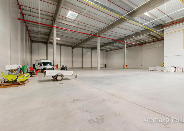 MODERNÝ LOGISTICKO-VÝROBNÝ AREÁL S VÝNIMOČNOU DOSTUPNOSŤOU