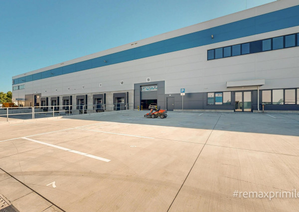 MODERNÝ LOGISTICKO-VÝROBNÝ AREÁL S VÝNIMOČNOU DOSTUPNOSŤOU