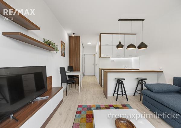 NA PRENÁJOM 1-izbový byt v Slnečniciach