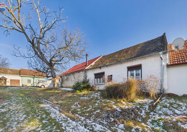 Na predaj 1 izb. dom v Čataji