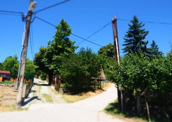 NA PREDAJ: Pozemok (rekreačný) 2033m2, ulica Stará Stupavská, BA III - Rača