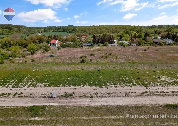 Slnečný pozemok 400 m² – Dolné Kostolné Polia - Čunovo