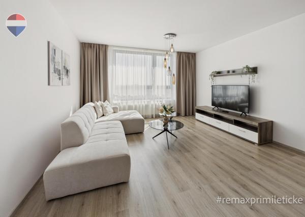 Priestranný 2-izbový byt s balkónom, parkovaním, Jarabinková