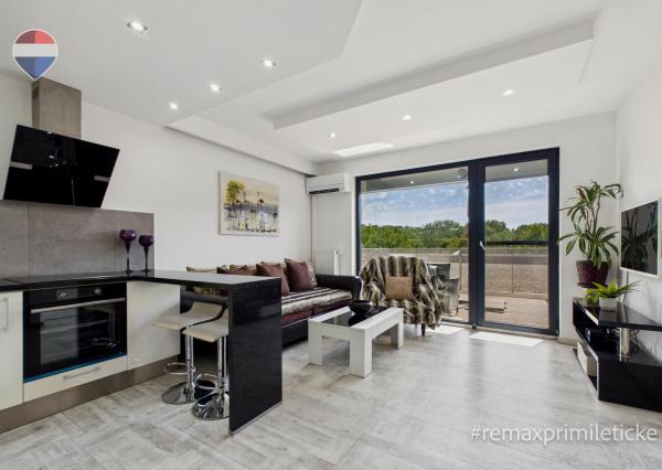 Priestranný 2-izbový byt, 46 m² s terasou a parkovaním