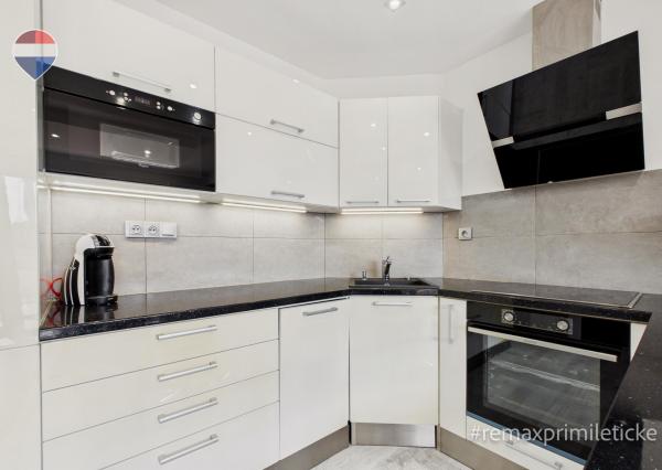 Priestranný 2-izbový byt, 46 m² s terasou a parkovaním